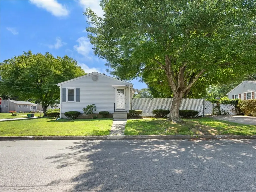 121 Kerri Lyn Road Warwick RI 02889