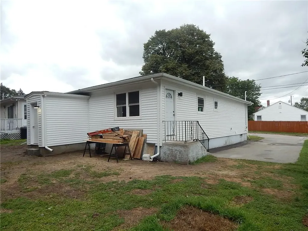 31 Compton Street Providence RI 02908