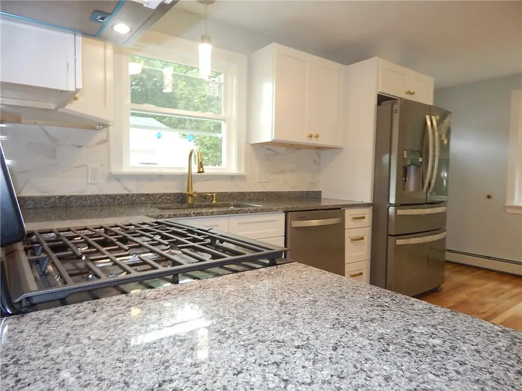 31 Compton Street Providence RI 02908