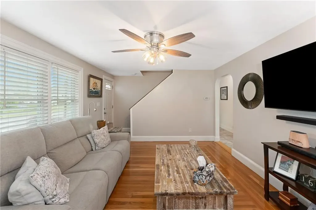 32 Waterman Avenue Johnston RI 02919
