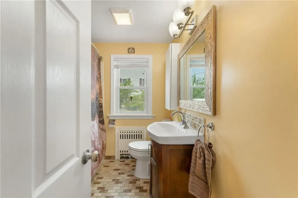 32 Waterman Avenue Johnston RI 02919
