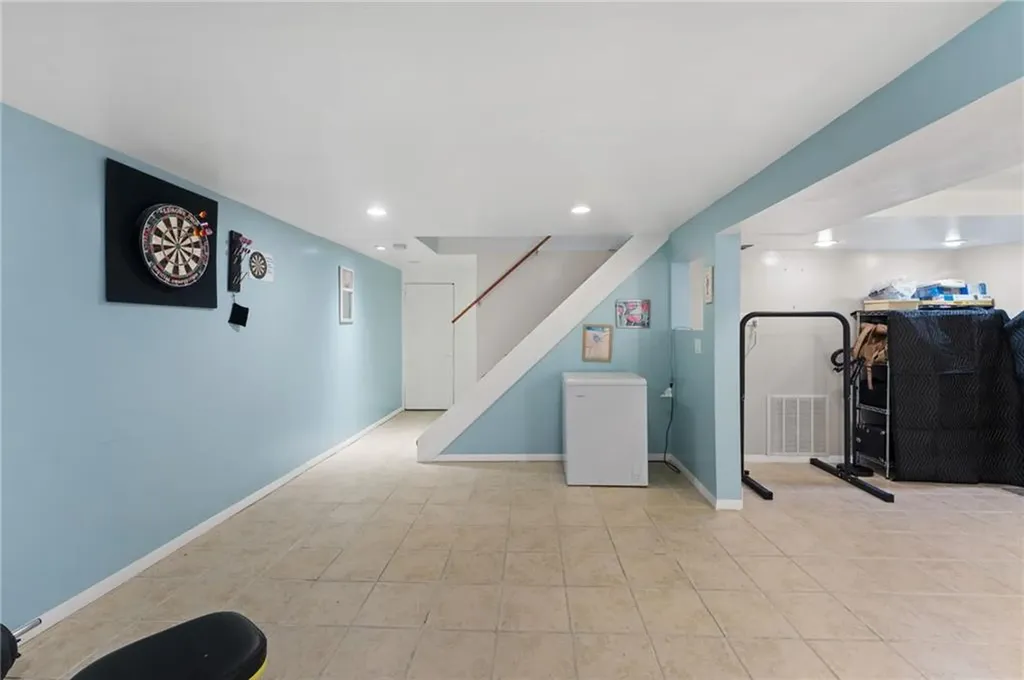 32 Waterman Avenue Johnston RI 02919