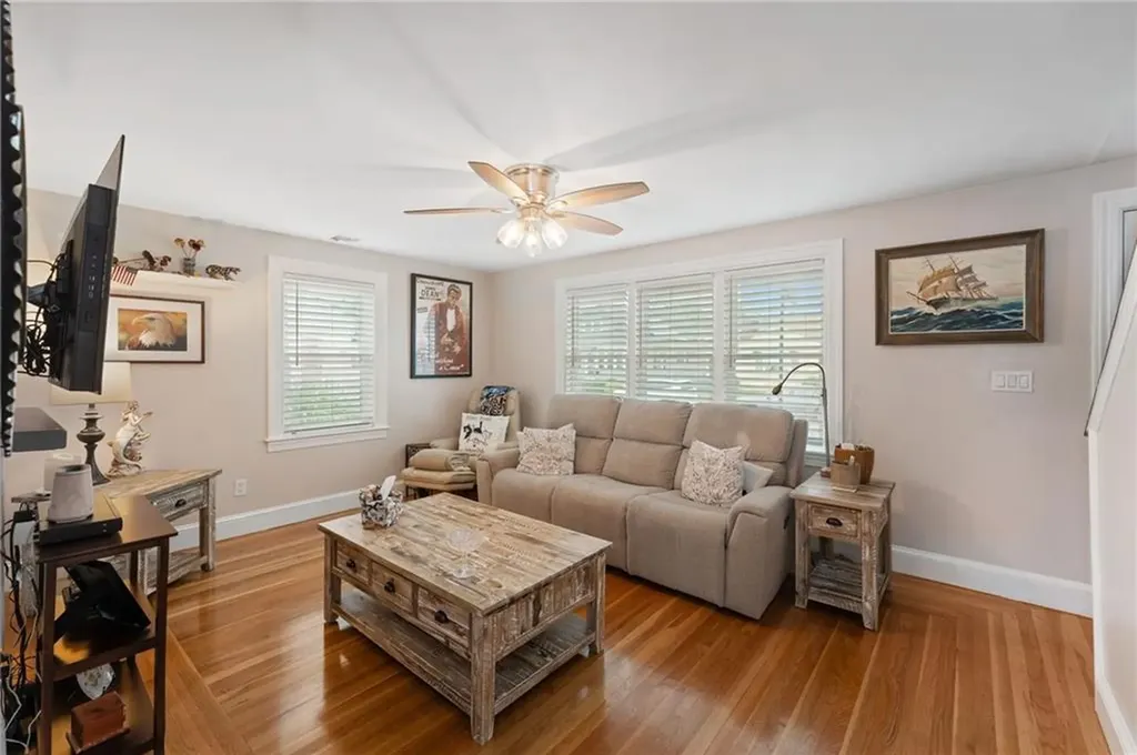 32 Waterman Avenue Johnston RI 02919