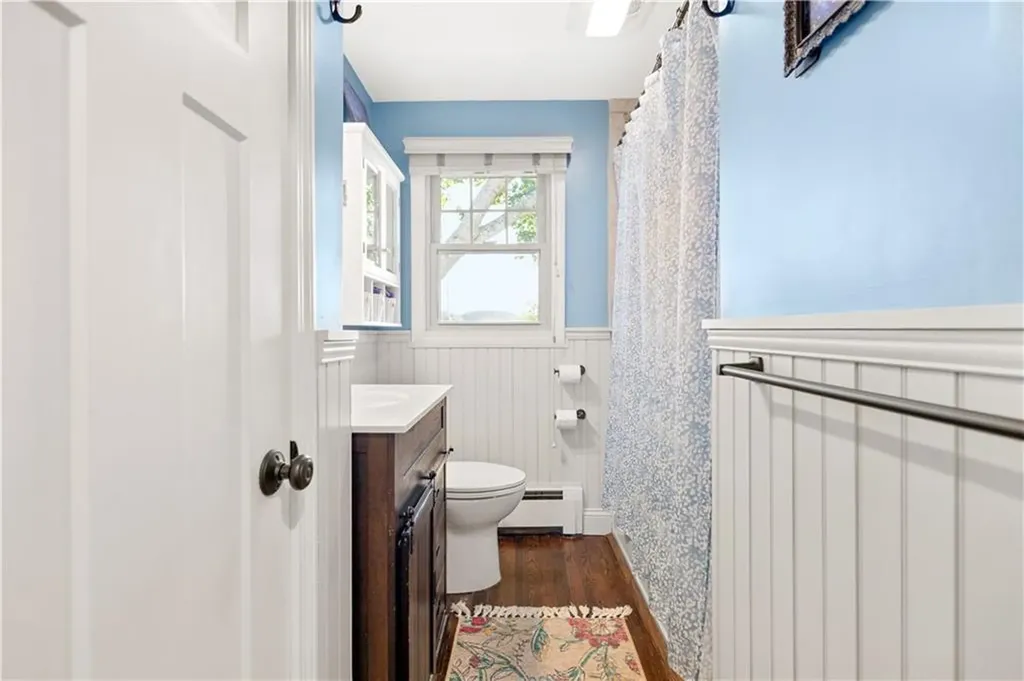 41 Yeoman Avenue Cranston RI 02920