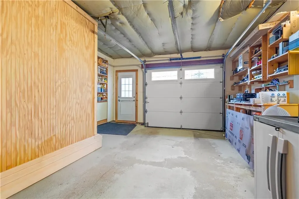 41 Yeoman Avenue Cranston RI 02920