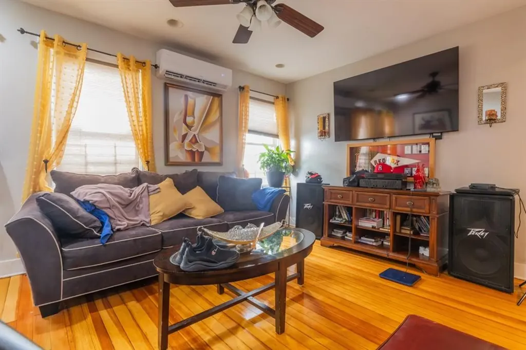 231 Union Avenue Providence RI 02909