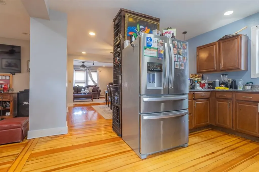 231 Union Avenue Providence RI 02909