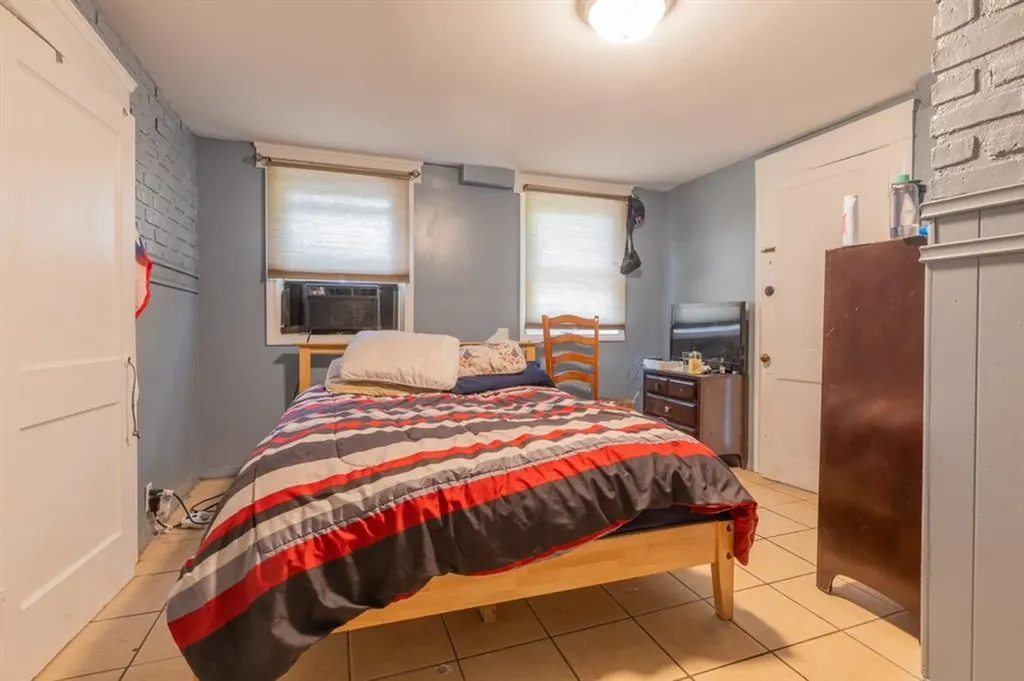 231 Union Avenue Providence RI 02909