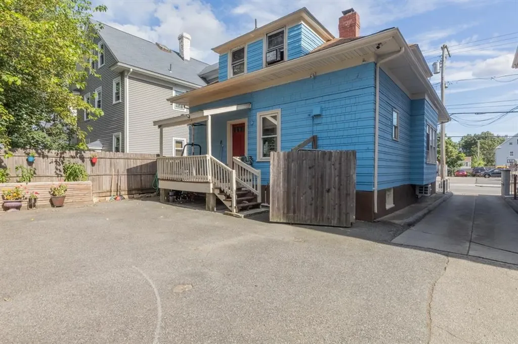 231 Union Avenue Providence RI 02909