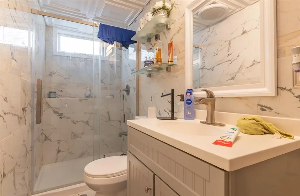 231 Union Avenue Providence RI 02909
