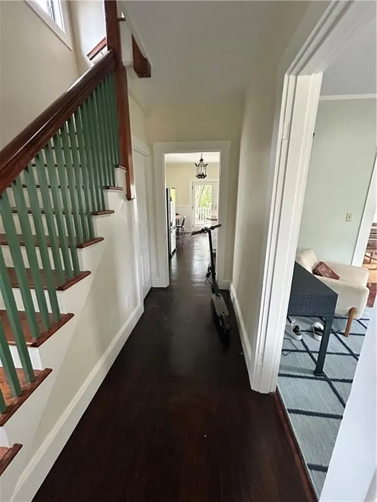 15 Chestnut Street Newport RI 02840