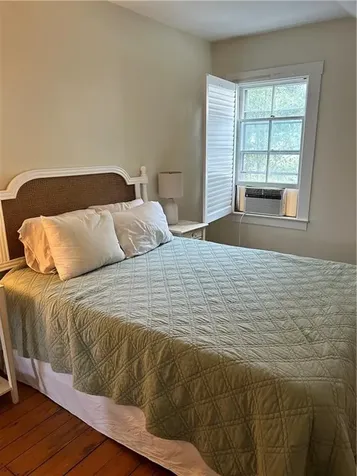 15 Chestnut Street Newport RI 02840