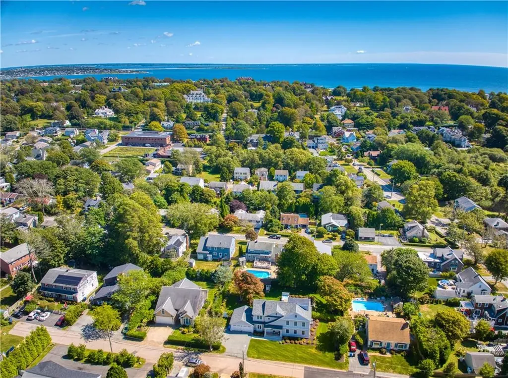 11 Shields Street Newport RI 02840