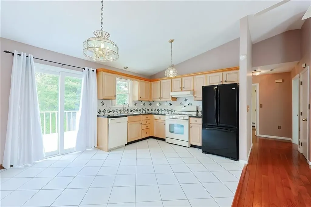 78 Stella Street Providence RI 02909