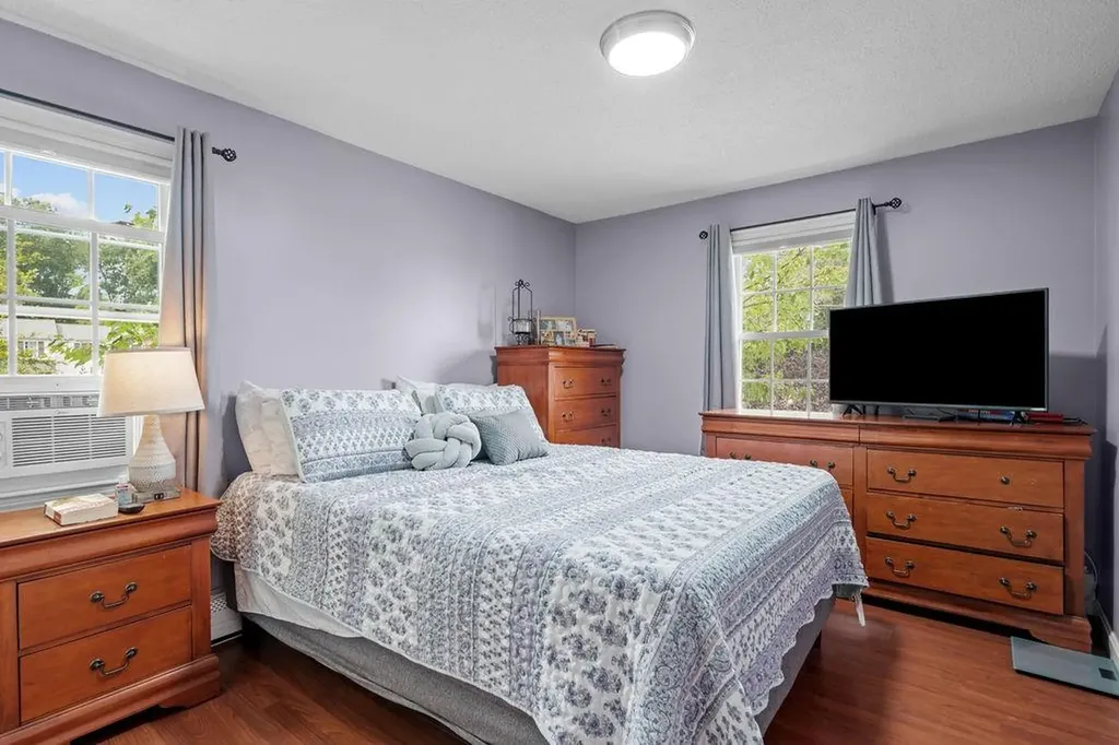 68 Arland Court Woonsocket RI 02895