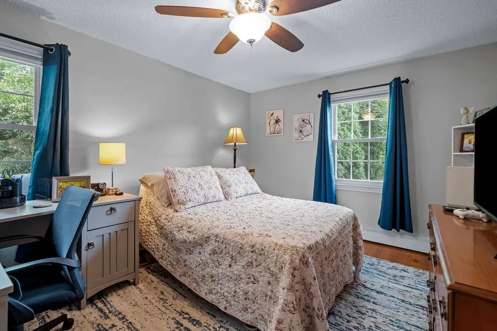 68 Arland Court Woonsocket RI 02895