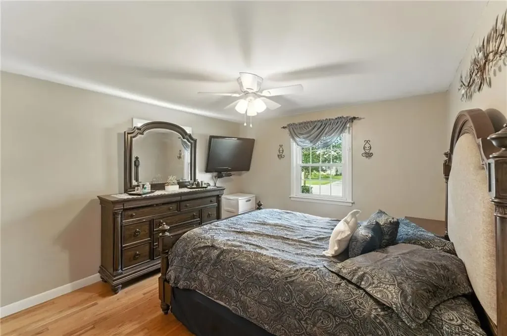 50 Crocus Street Warwick RI 02886