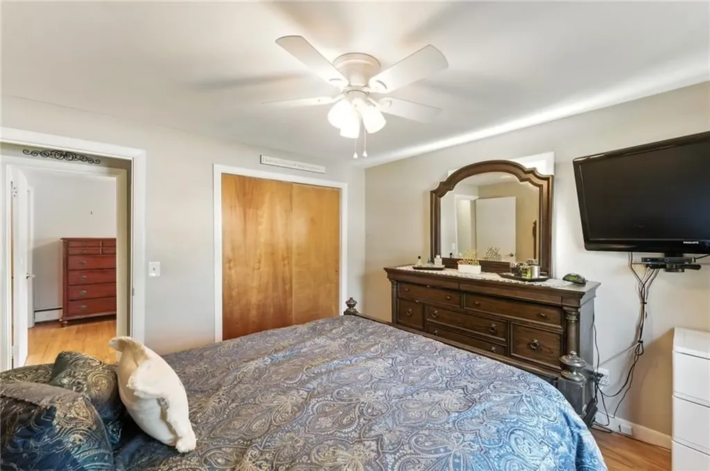 50 Crocus Street Warwick RI 02886