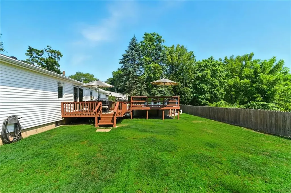 50 Crocus Street Warwick RI 02886