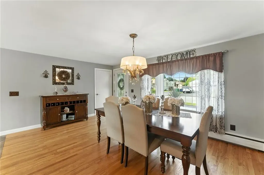 50 Crocus Street Warwick RI 02886
