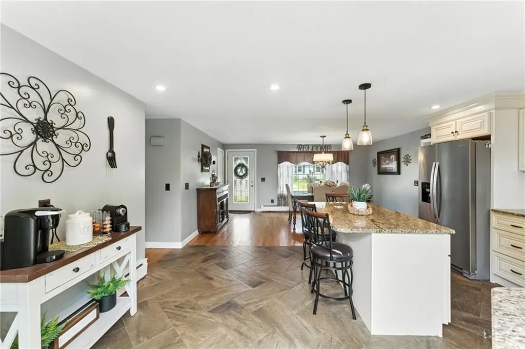 50 Crocus Street Warwick RI 02886