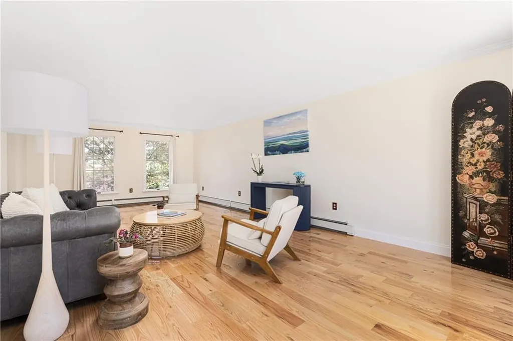 18 Jh Dwyer Drive Middletown RI 02842