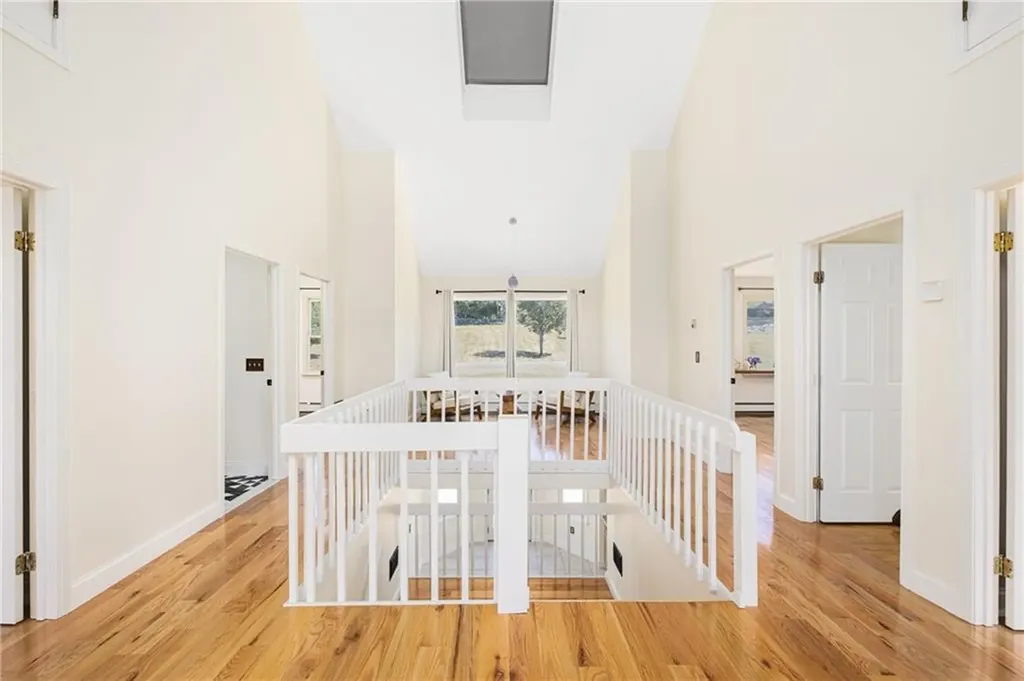 18 Jh Dwyer Drive Middletown RI 02842