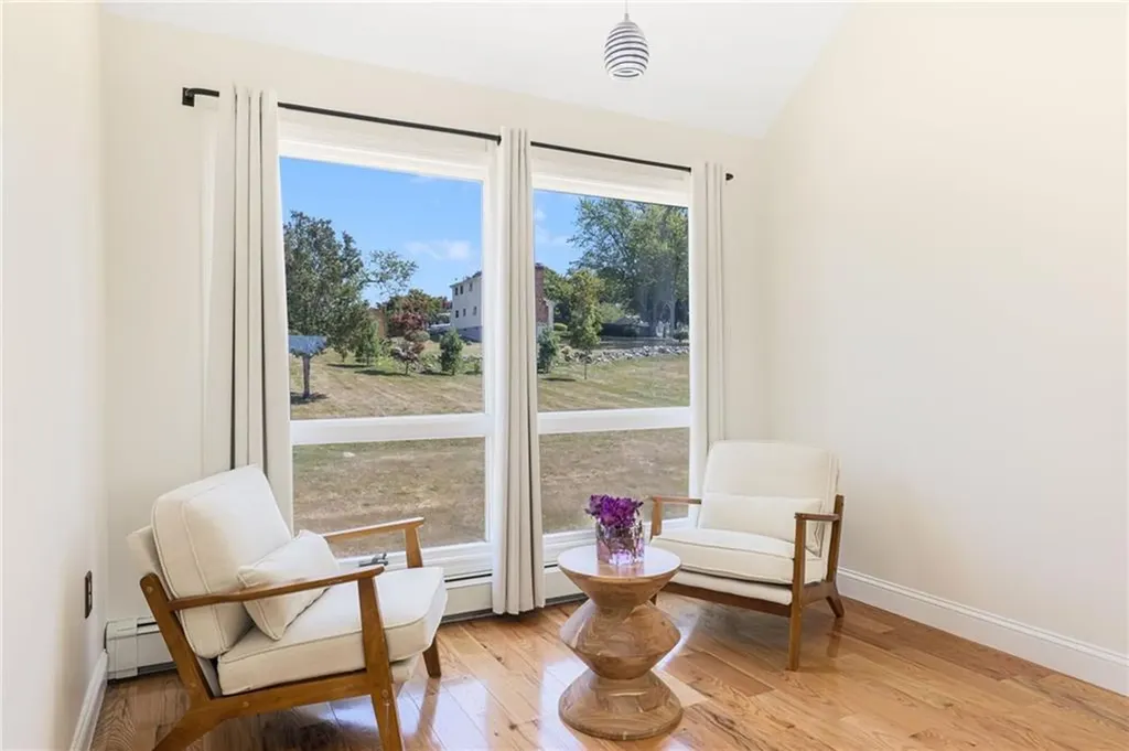 18 Jh Dwyer Drive Middletown RI 02842