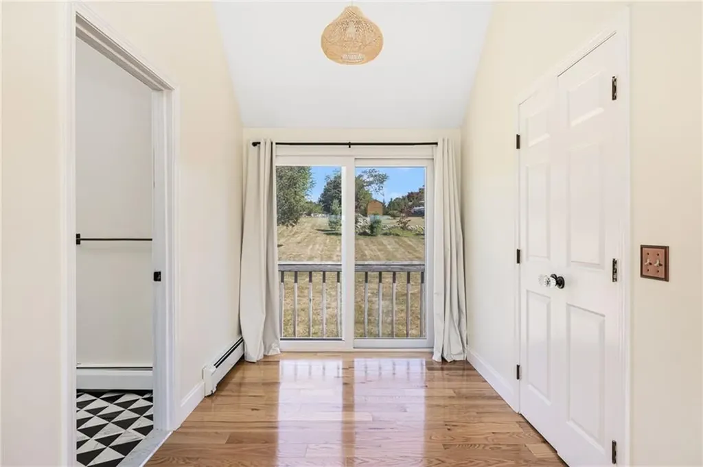 18 Jh Dwyer Drive Middletown RI 02842