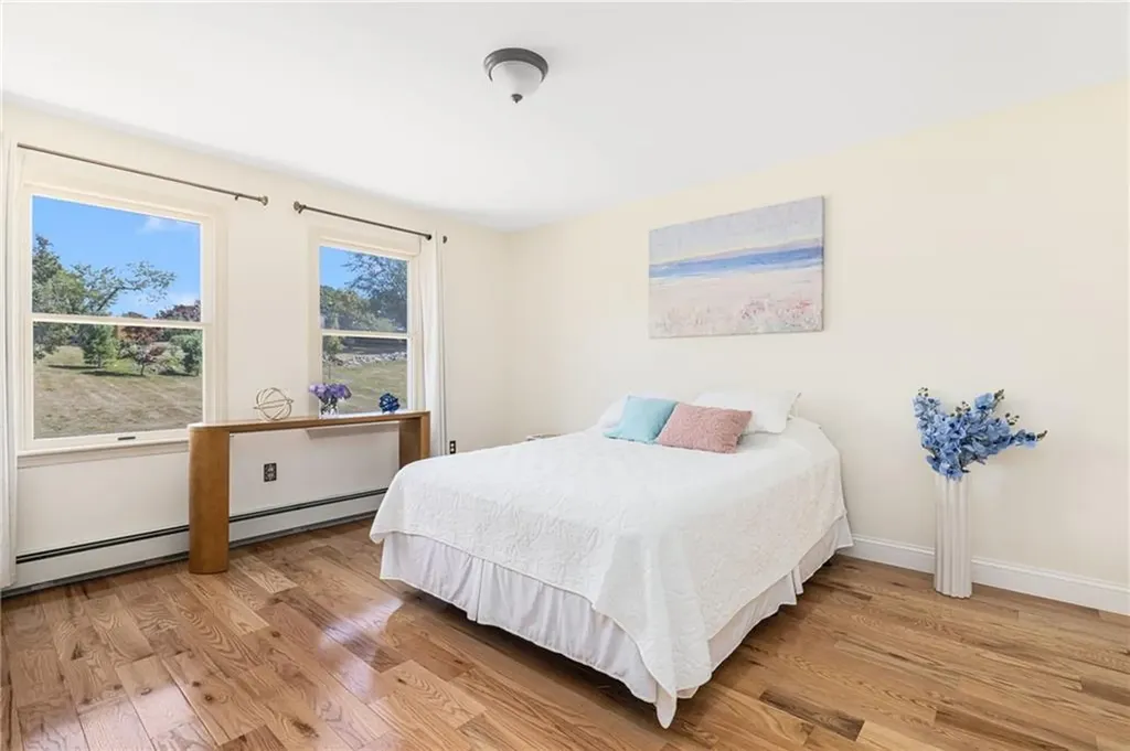 18 Jh Dwyer Drive Middletown RI 02842