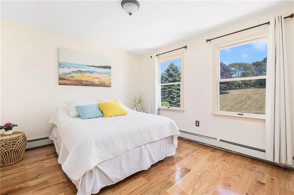 18 Jh Dwyer Drive Middletown RI 02842