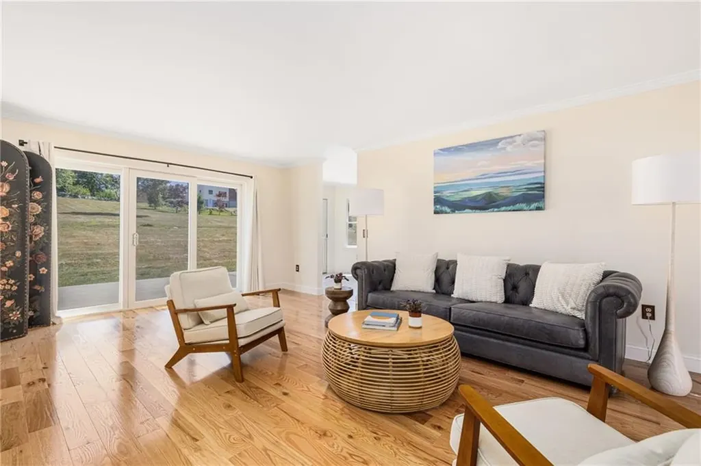 18 Jh Dwyer Drive Middletown RI 02842