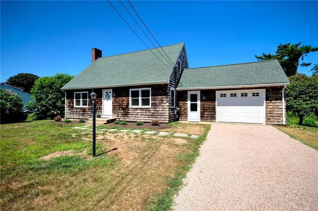 27 Sunset Drive Charlestown RI 02813
