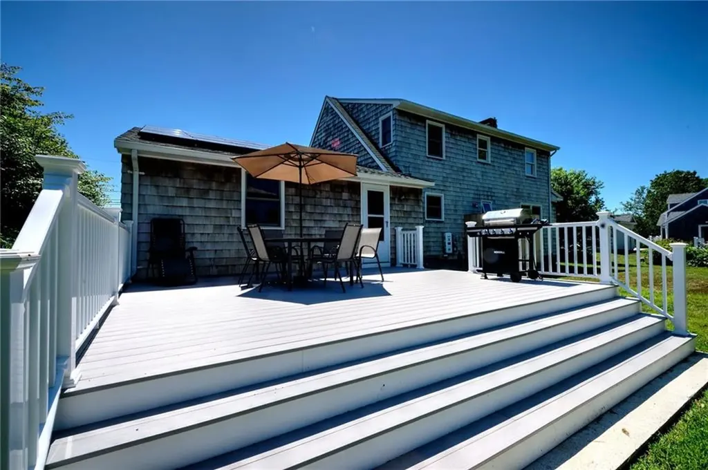 27 Sunset Drive Charlestown RI 02813