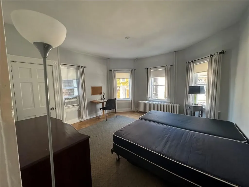 35 Brewer Street Newport RI 02840