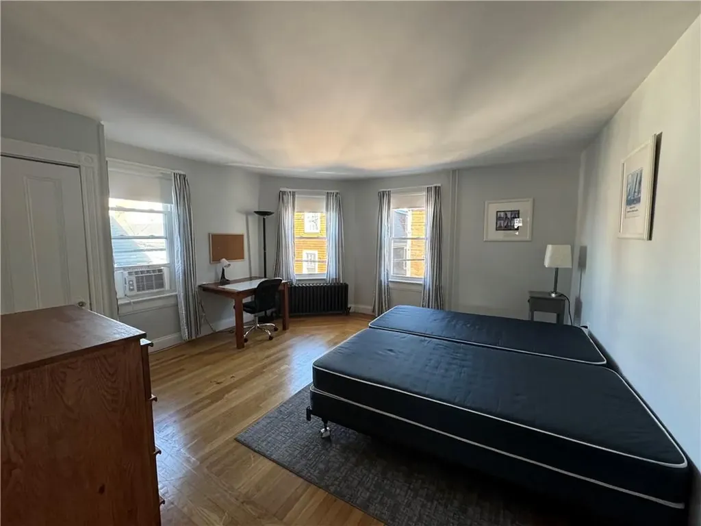 35 Brewer Street Newport RI 02840