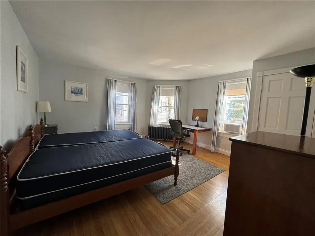 35 Brewer Street Newport RI 02840