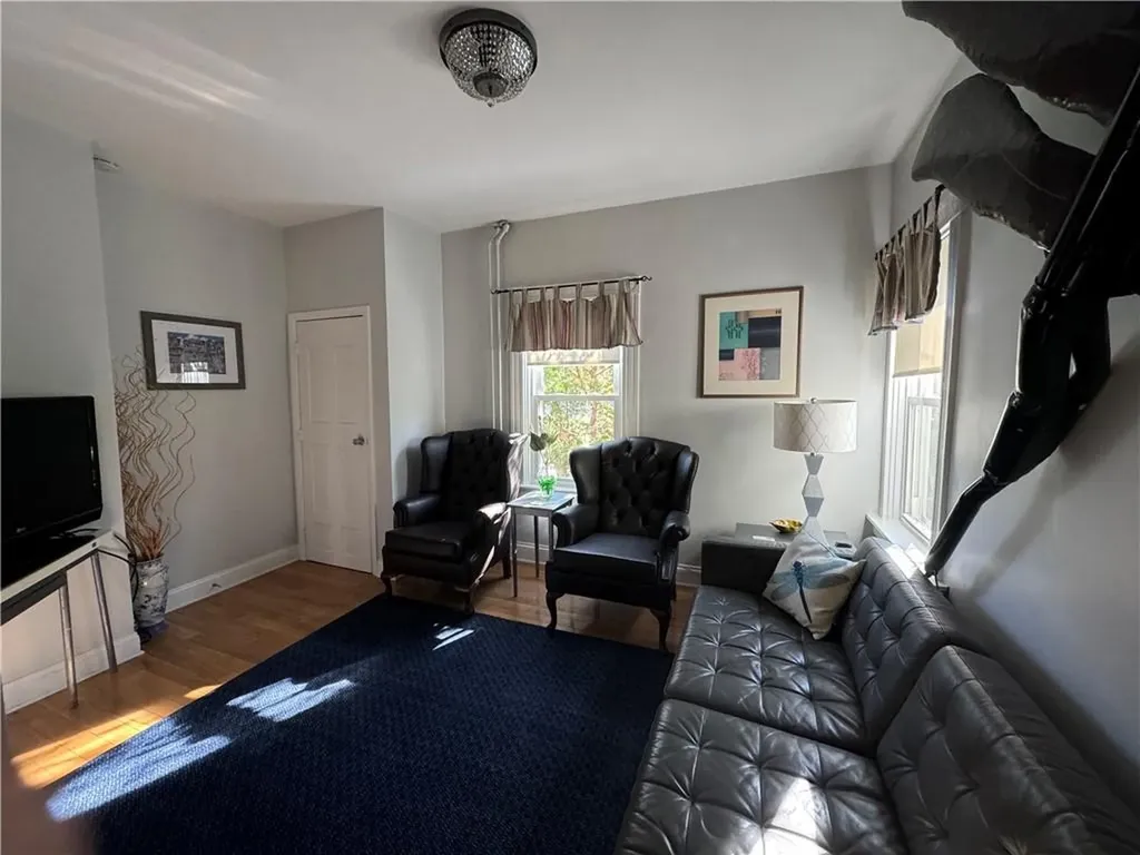 35 Brewer Street Newport RI 02840