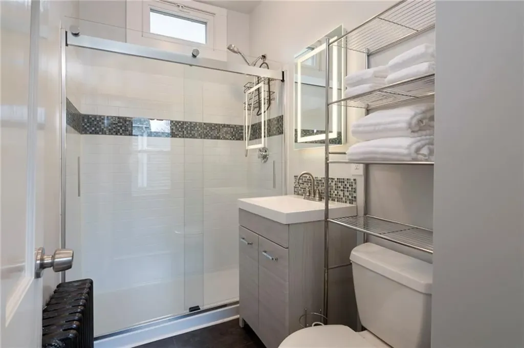 35 Brewer Street Newport RI 02840