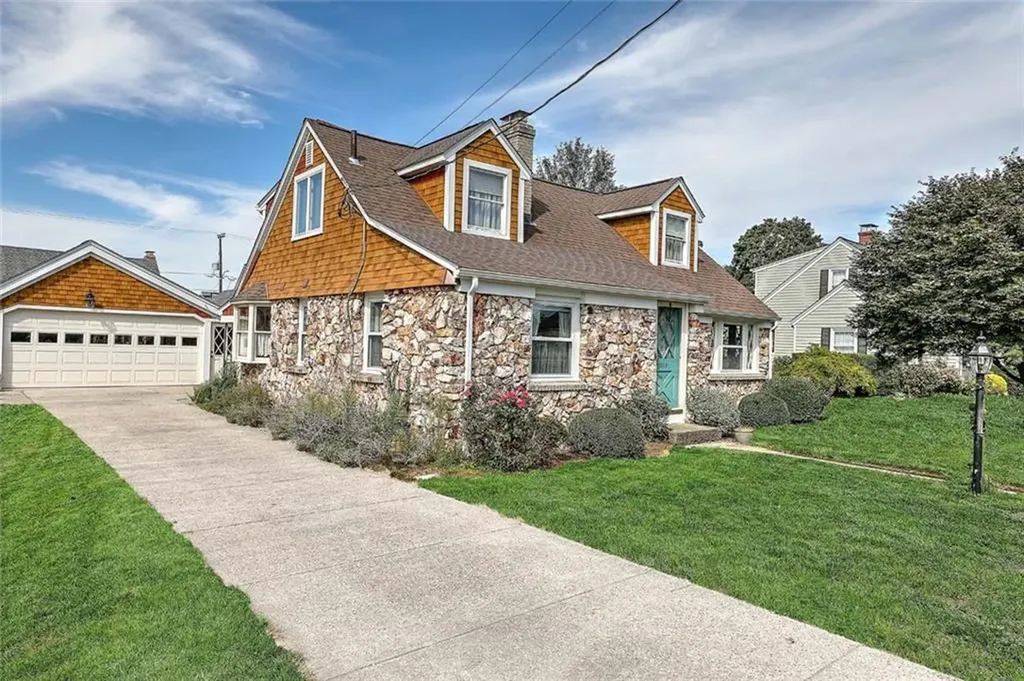 310 Pullen Avenue Pawtucket RI 02861