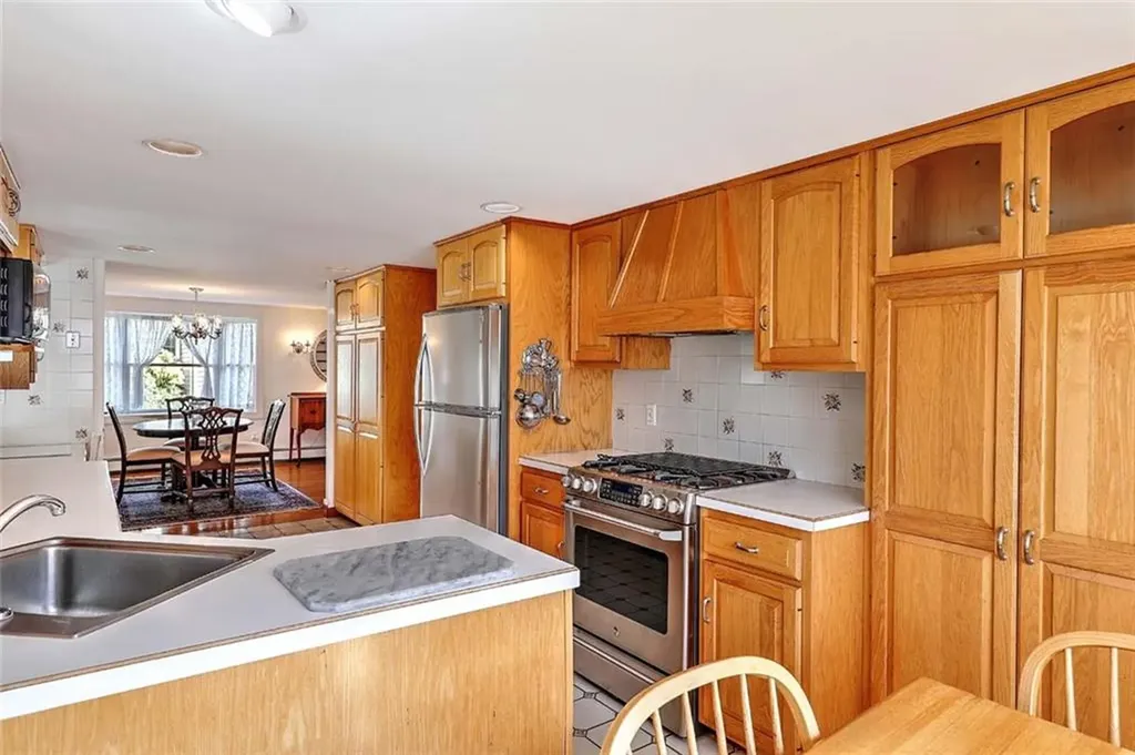 310 Pullen Avenue Pawtucket RI 02861