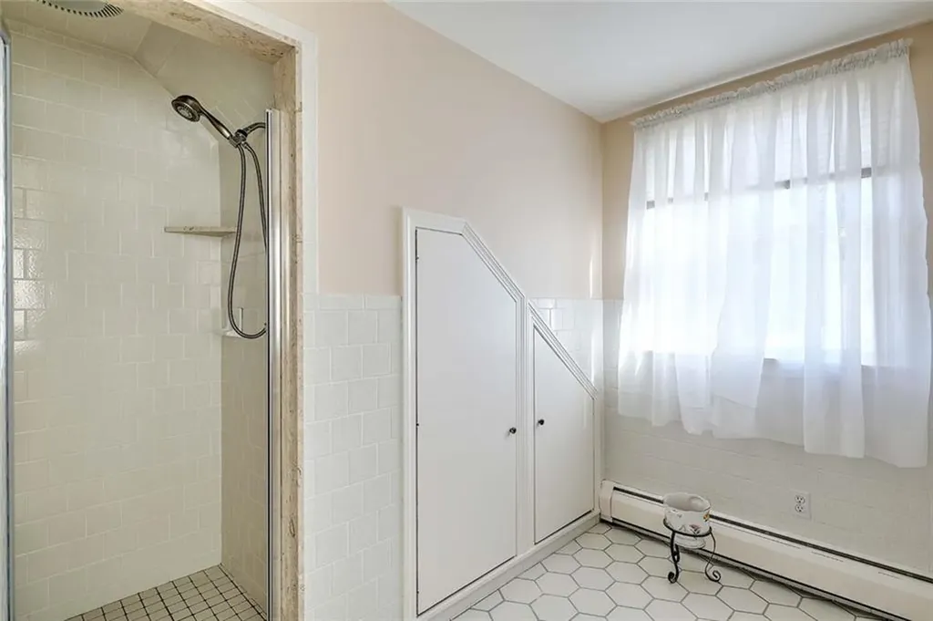 310 Pullen Avenue Pawtucket RI 02861