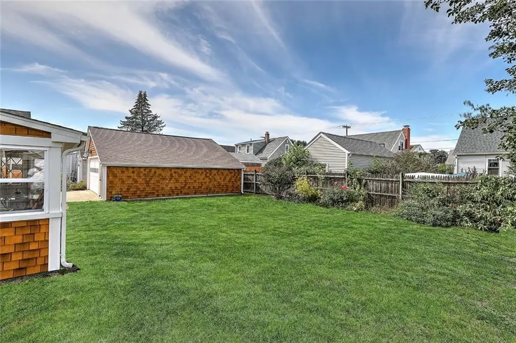 310 Pullen Avenue Pawtucket RI 02861