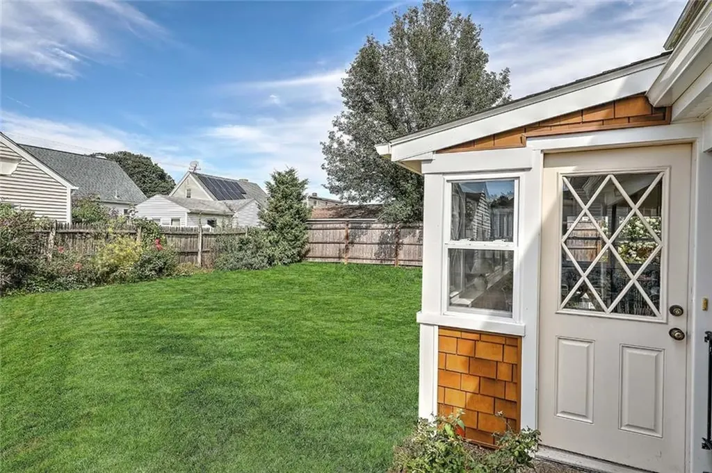 310 Pullen Avenue Pawtucket RI 02861