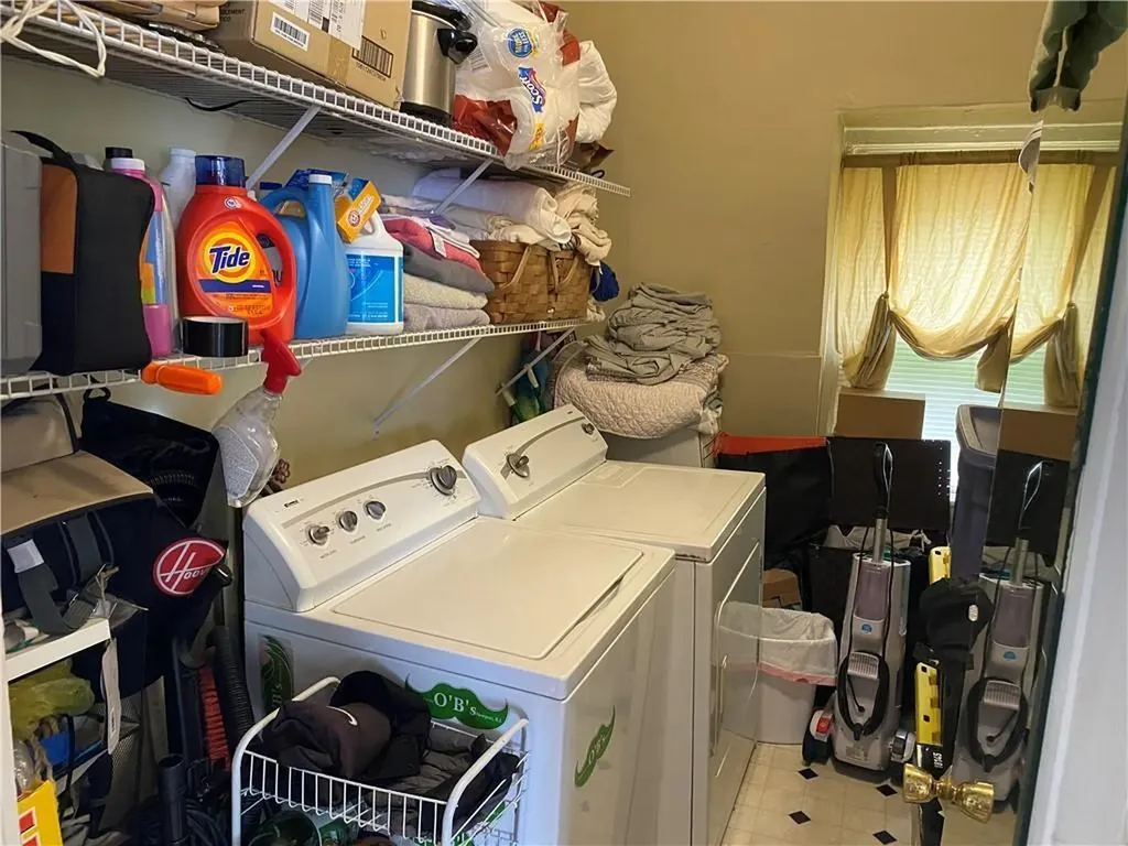 4 Hammond Street Newport RI 02840