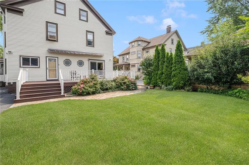 169 Columbia Avenue Cranston RI 02905