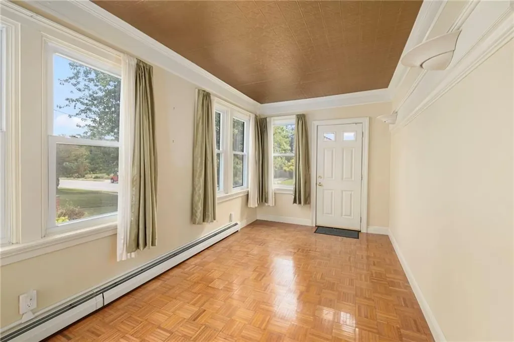 169 Columbia Avenue Cranston RI 02905