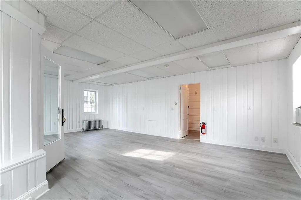 546 Main Street Warren RI 02885