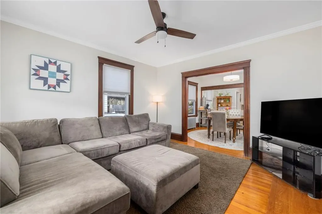 46 Windsor Road Pawtucket RI 02861