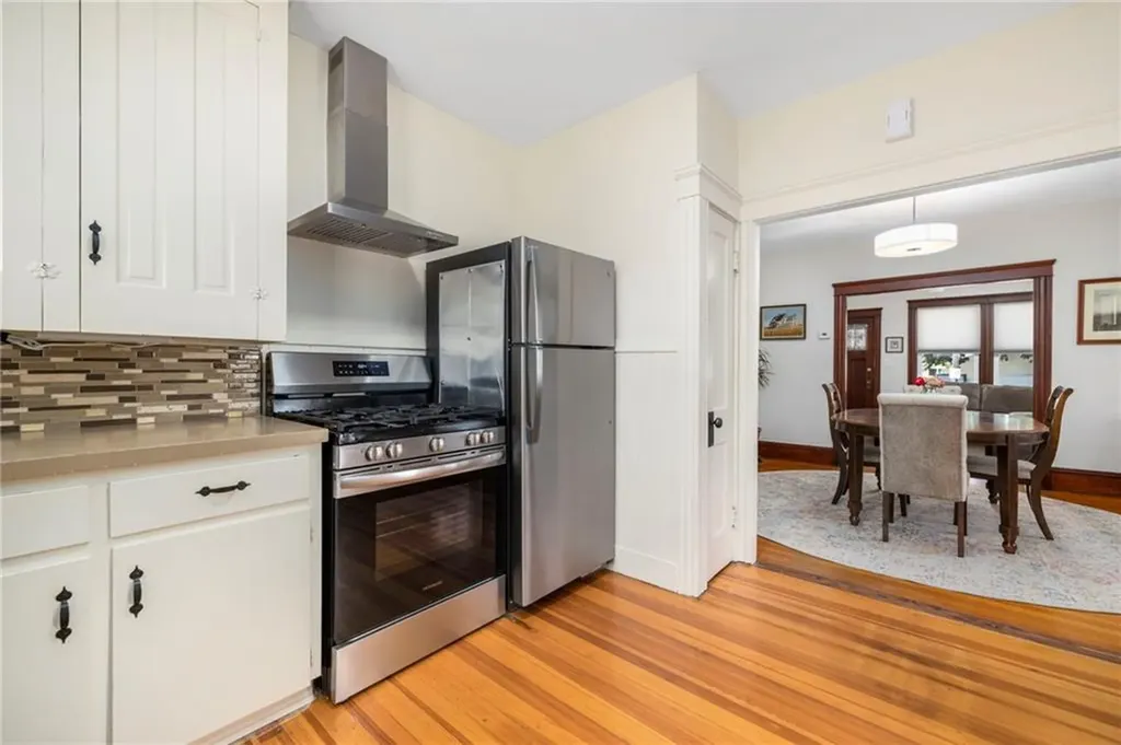 46 Windsor Road Pawtucket RI 02861